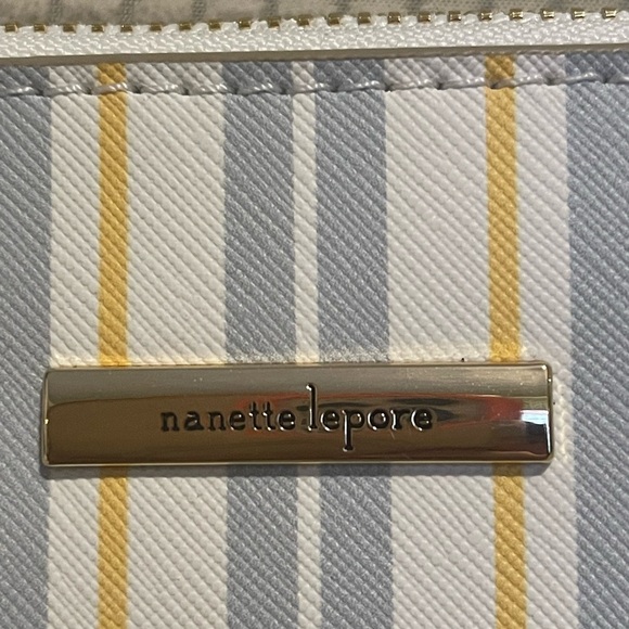 Nanette lepore Gray and Yellow Clutch with Wristlet - Picture 2 of 6
